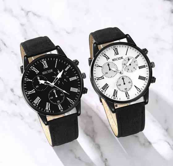 Подарочный набор для мужчин и женщин: 2 парные часы, - диам. 4см, длин 22см, шир. рем. 2см черный Киев