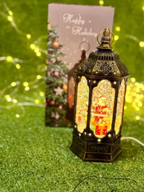 Новогодний фонарь/Декоративный снежный/водяной фонарь Санта с елкой и подсветкой 807 Коломия - фото 1