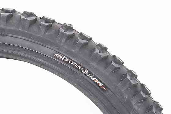 Шина 18"x1,95 шипована C1020N Київ