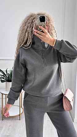 Жіночий стильний і теплий в'язаний костюм осінь-зима на трикотажній основі. Графіт, 46/48 Одеса