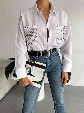 Женская базовая оверсайз рубашка с декором на карманах 65% коттон и 35% полиэстер Белый Одесса