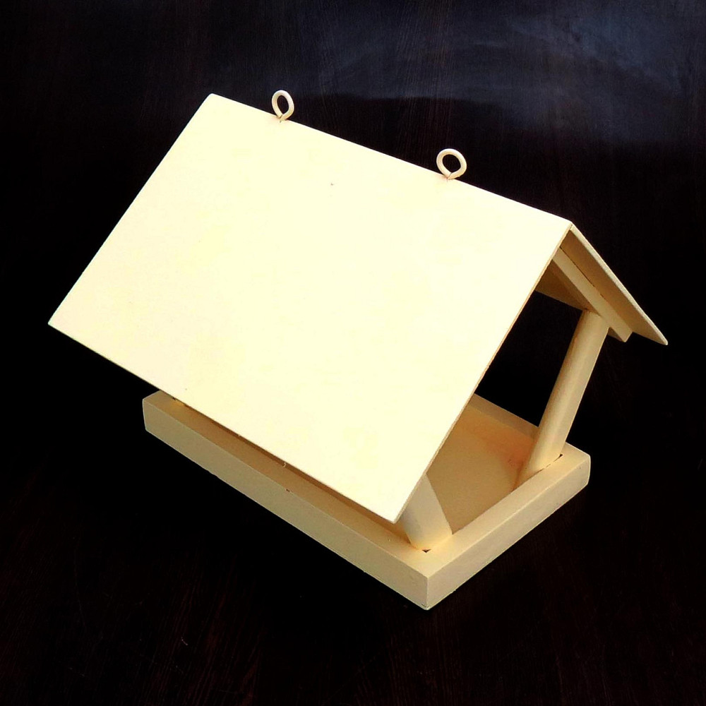 Кормушка садовая для птиц 