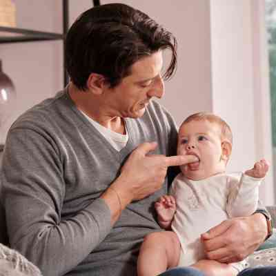 Детская зубная паста Chicco Набор: гель для десен 2в1+ зубная щетка-массажер (11262.00) Винница