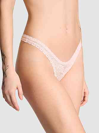Трусики стрінги мереживні Victoria's Secret Wink Micro Thong Panty XL Рожевий (11259354) Київ