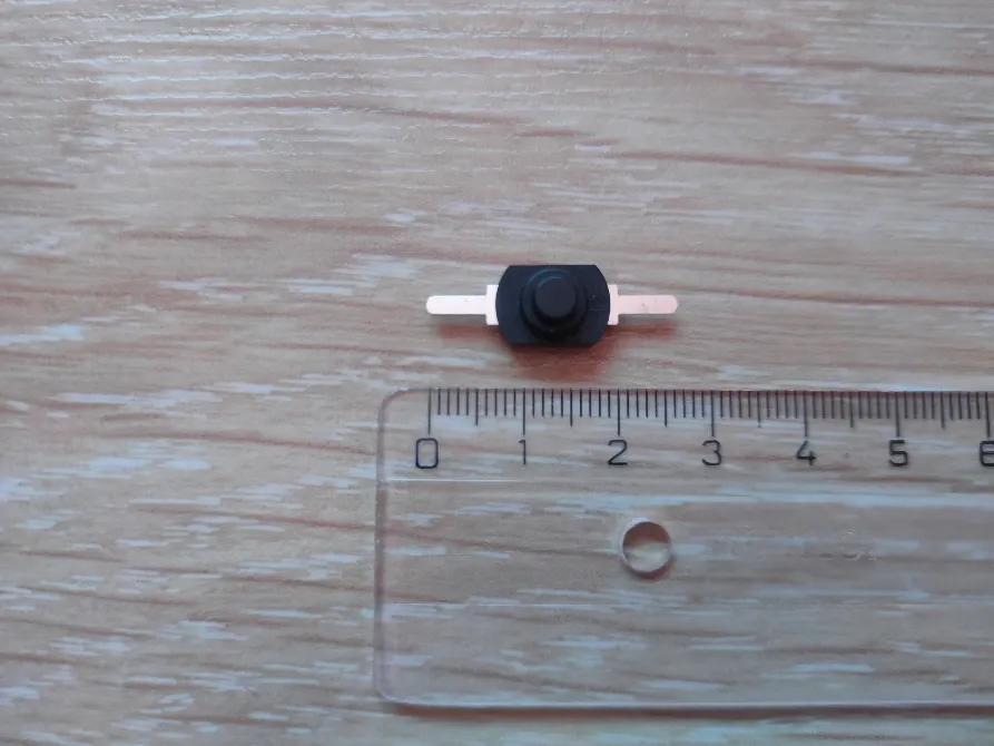 Кнопка із фіксацією чорна Київ - фото 4