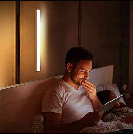 Аккумуляторная светодиодная LED лампа 33 см с датчиком движения Портативная USB лампа Киев