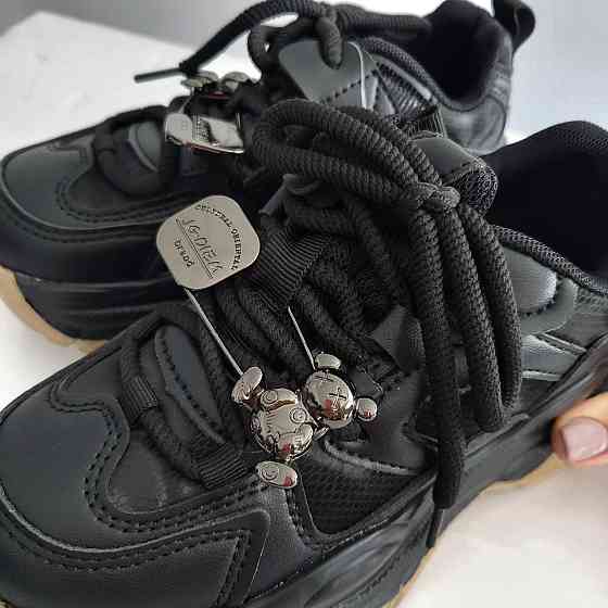 Кроссовки  для девочки подростка черные 33,34,35,36,37,38 Николаев