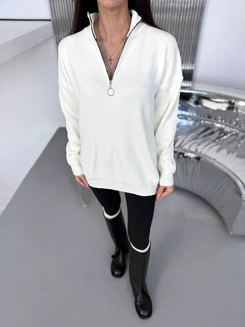 Жіночий стильний подовжений оверсайз светр із блискавкою  в’язка 50% коттон / 50% акрил Одеса - фото 10