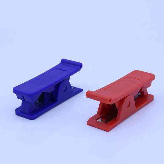 Універсальний нож для шлангів і трубок 1-14 мм Київ