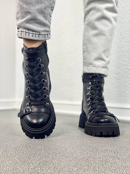 Жіночі черевики ARLEN чорні натуральна шкіра з хутром 35р.36р.37р. (4857) Коломия - фото 2