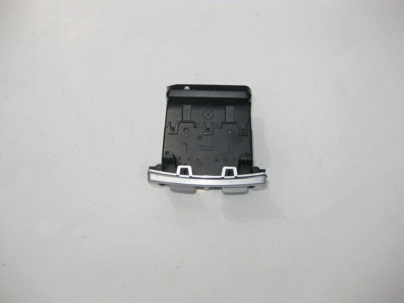 Mercedes-Benz  A2218300754 Вентиляційний дефлектор у підлокітник позаду S-Class W221 Одесса - изображение 2