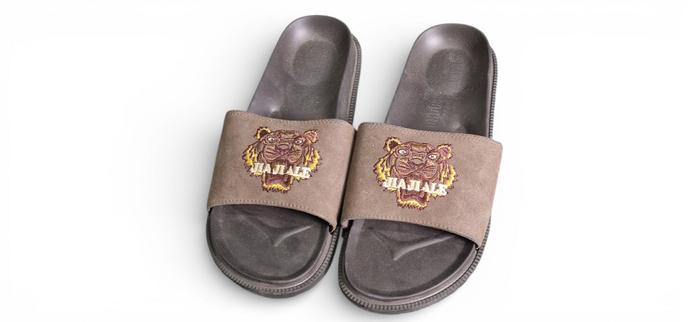 Шлепанцы мужские 42 р коричневые 27 см Одесса - изображение 1