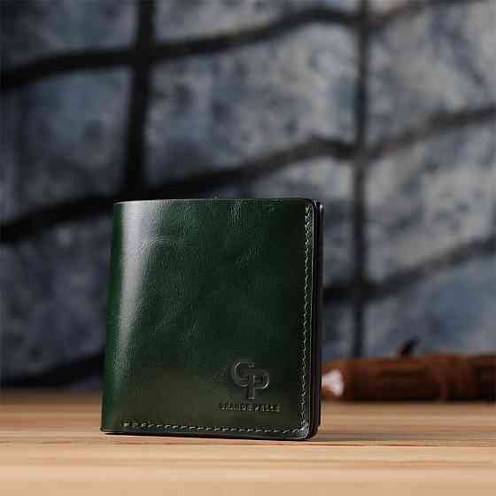 Компактний гаманець у дві складення з натуральної гладкої шкіри GRANDE PELLE 22946 Зелений Київ