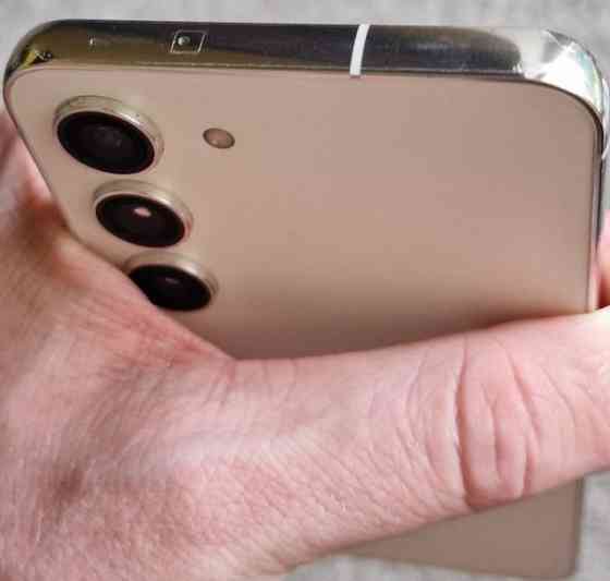 Смартфон: Samsung S23 8/128Gb. ( SM- S911U1) Snapdragon 8 Gen 2 Київ