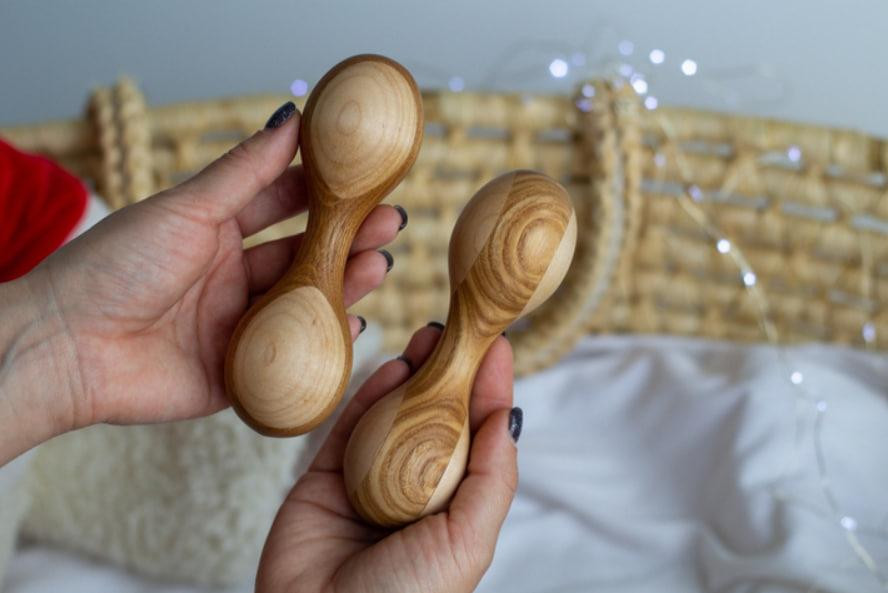 Дерев'яне дитяче брязкальце «Гантелька» – 1 шт. Київ - фото 4