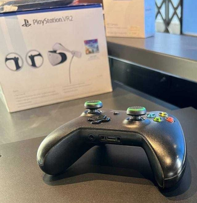 Стаціонарна ігрова приставка X-Box One X 1 TB Харків - фото 2