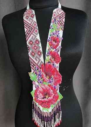 Гердан «Маки у вишиванці» Коломия