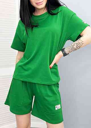 Трикотажный костюм с шортами 