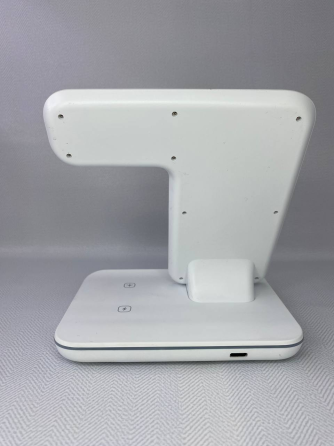 Бездротове зарядний пристрій Wireless Charger 3в1 для iPhone, Apple Watch, AirPods біле Б/В Київ