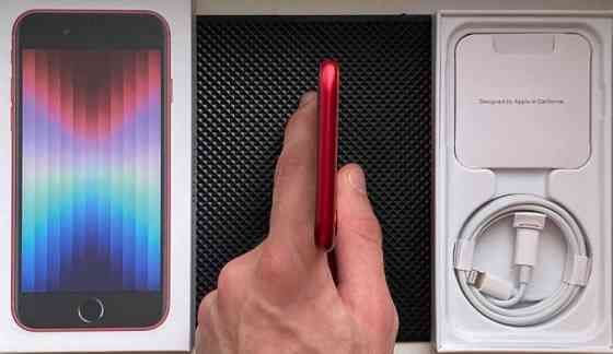 НОВИЙ — iPhone SE 2022 — 64 гб — 100% АКБ — PRODUCT RED — NEVERLOCK. Київ
