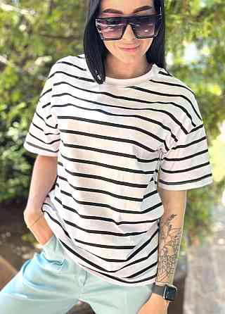 Подовжена футболка в смужку "Modis" оптом | Батал Чорний, 50-52 Київ