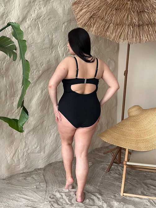Жіночий купальник суцільний великого розміру на кісточках plus size на бретельках з морським декором чорний 4XL Одеса - фото 7