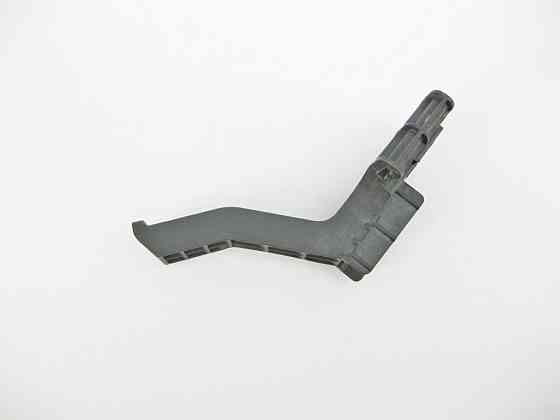 Mercedes-Benz  A1647330714 Тримач - кронштейн рами ручки на замку задніх лівих дверей GL X164 Одеса