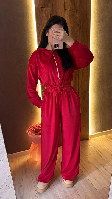 Жіночий стильний повсякденний комбінезон велюр плюш Червоний, 44/46 Одеса - фото 1