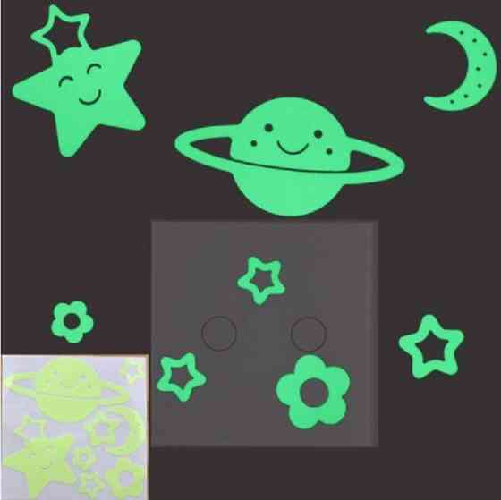 Люминесцентная наклейка Космос 10 на 10 см салатовый Киев