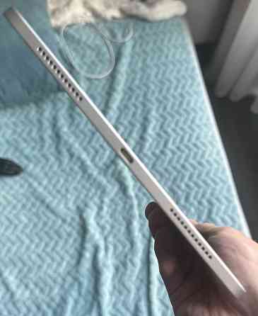 Планшет Apple iPad AIR M1 64Gb. Wi-Fi. Киев