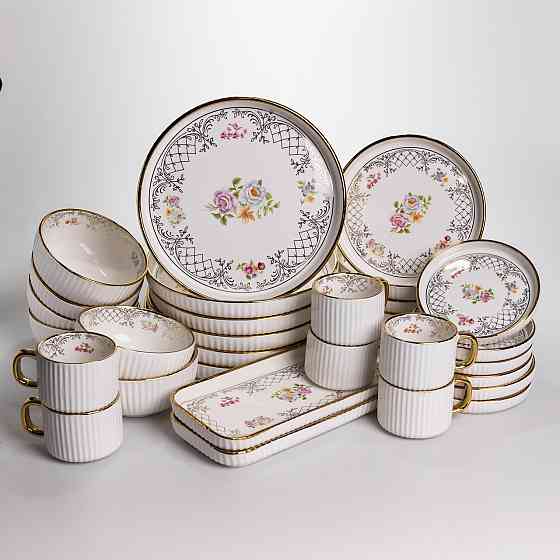 Столовий набір посуду тарілок і чашок 32 предмети на 6 персон «Золотий Кант» порцеляновий TH-32 Коломыя