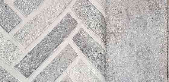 Шпалери вінілові на флізеліні AdaWall Roka 1.06х10 під паркет ялинкою структурні сірі срібло 23105-2 Київ