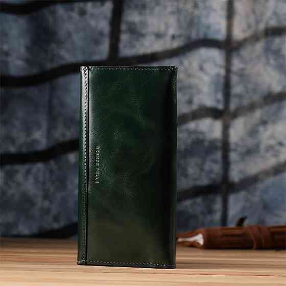 Добротный кошелек в два сложения из натуральной гладкой кожи GRANDE PELLE 22945 Зеленый Киев