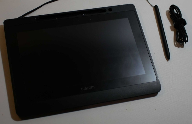 Планшет Графический , Монитор Wacom DTU-1141K 10.1