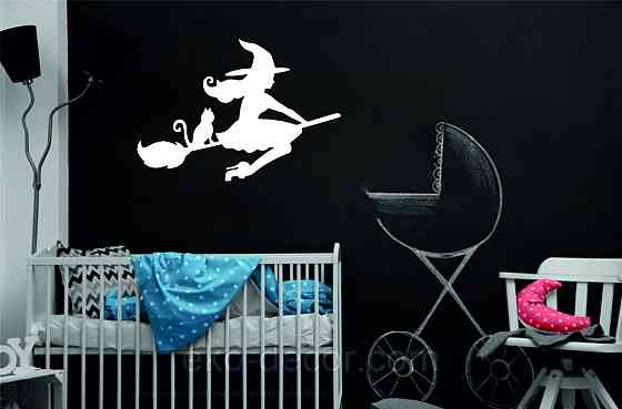 Декоративное настенное Панно «Ведьма на метле с котом», Декор на стену 70*49 см, Белый Киев