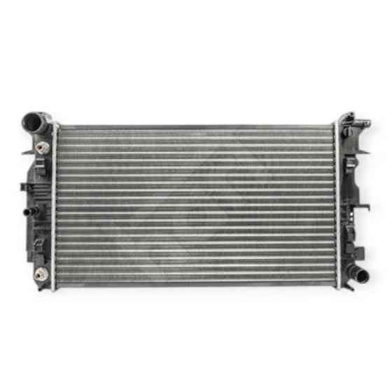 Радіатор охолодження двигуна автомобіль Мерседес Бенз Sprinter (, , -AC, АКПП) 06- Мукачево