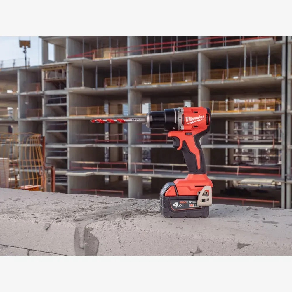 Дрель-шуруповерт аккумуляторная ударная бесщеточная Milwaukee M18 BLPDRC-402C 18 В, 60,5 Н·м, 2 АКБ 4 А·ч Киев - изображение 7