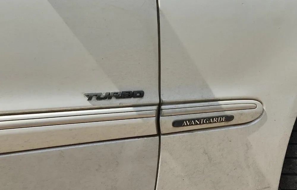 Авто наклейка Turbo Чорна Металева Київ - фото 5