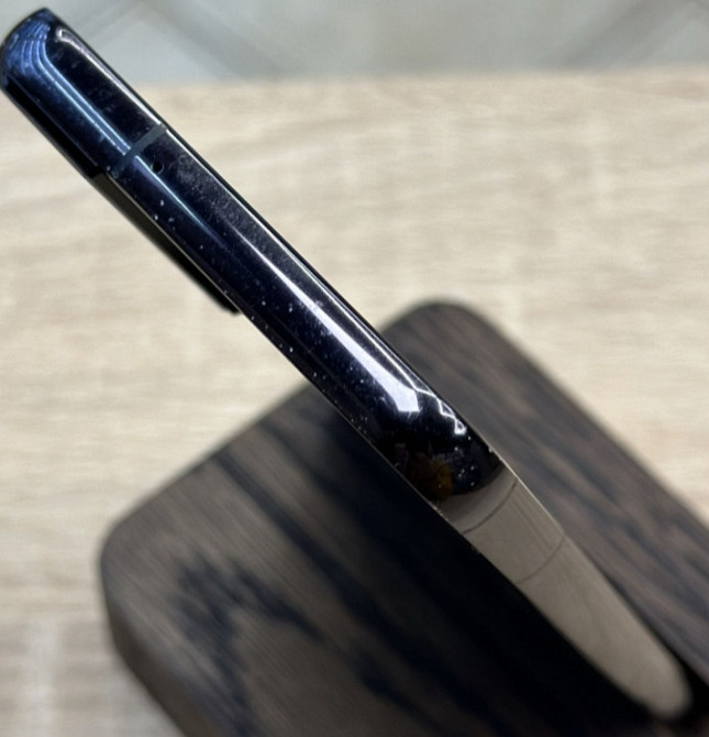 Смартфон: Samsung S22 8/128Gb. Киев - изображение 3