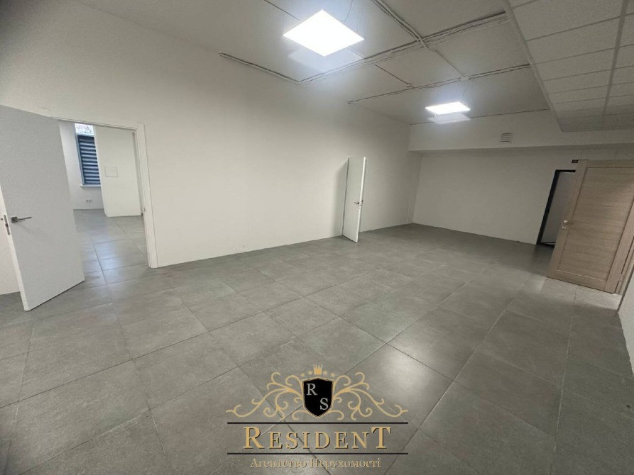 ЖК Новодворянський. 1 поверх 196 м2 Дніпро - фото 2