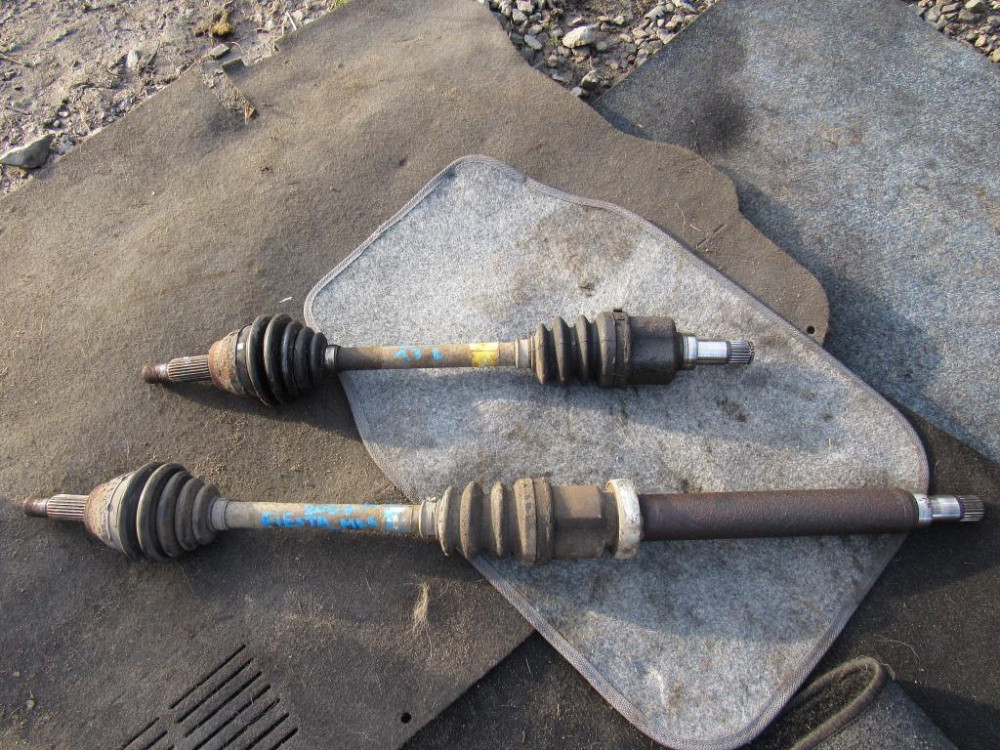 Піввісь права Ford Fiesta MK6 1.3 бензин 2006-2008 Ковель - изображение 1