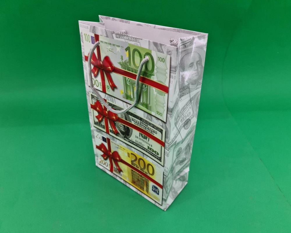 Бумажный пакет подарочный Средний 17/26/8(артSV-053) (12 шт) Харьков - изображение 1