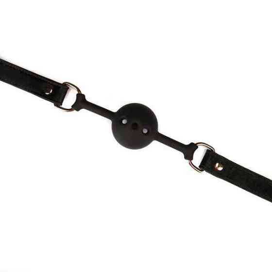 Воздухопроницаемый кляп Liebe Seele Boudoir Amor Ball Gag Black, силиконовый шарик, диаметр 4,3 см Sex Aura Киев