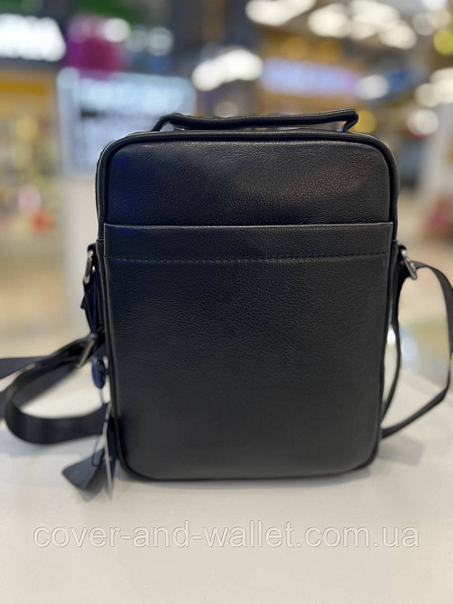 Невелика чоловіча сумка-барсетка з натуральної шкіри чорного кольору з навісним клапаном ST 2172 Київ - фото 4
