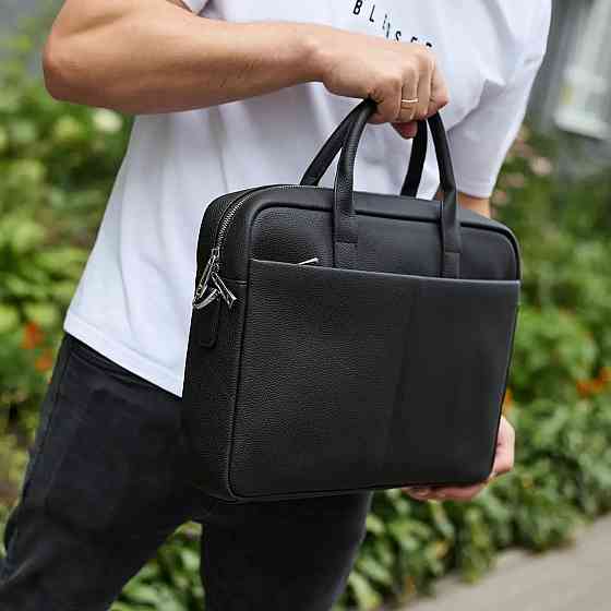 Ділова чоловіча шкіряна сумка-портфель для ноутбука і документів Горизонтальна шкіряна чоловіча сумка-портфель Київ