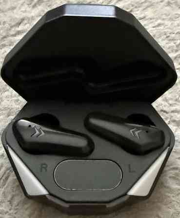 Оригинальные TWS-Х15 беспроводные наушники. Харьков