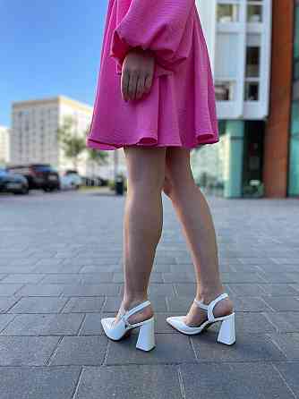 Meideli Жіночі босоніжки білі із закритим гострим носком літні з еко-шкіри на підборах MEIDELI Коломыя