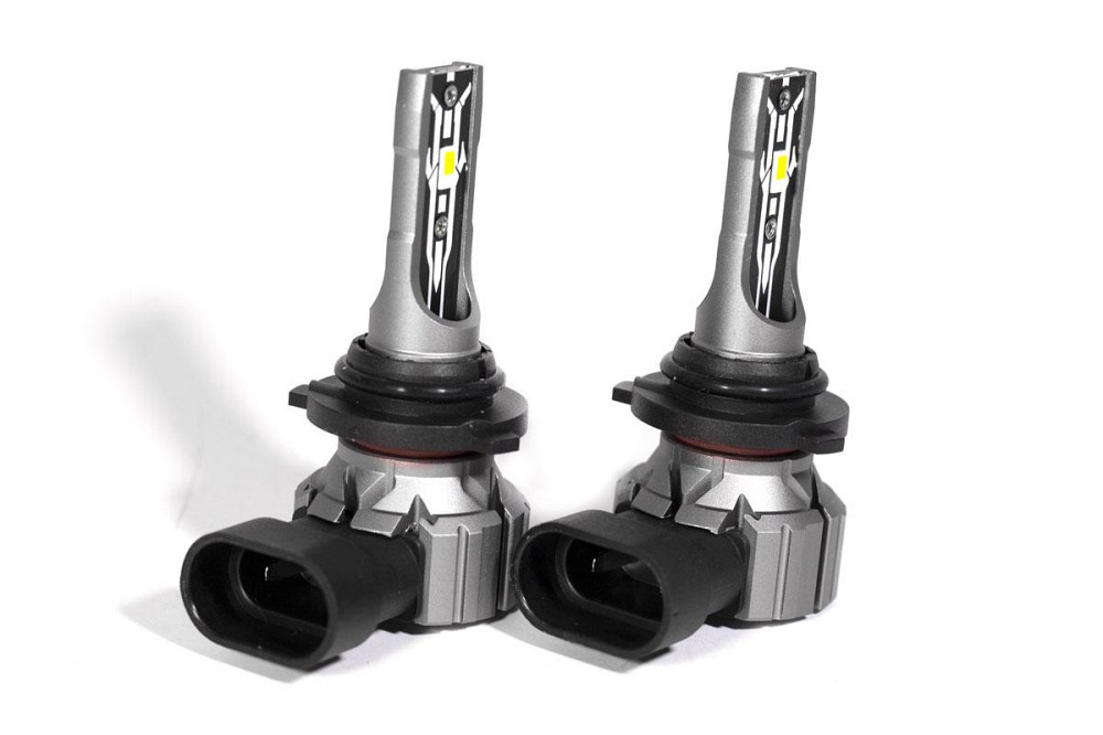 Комплект світлодіодних ламп StarLight E2 HB3 (9005) 9-18V 36W P20ds chip 3570 6500K Харків - фото 1