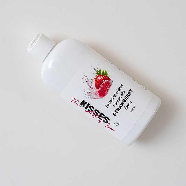 Лубрикант на водній основі Kisses Полуниця 200 мл. – Інтимне мастило Вінниця - фото 3