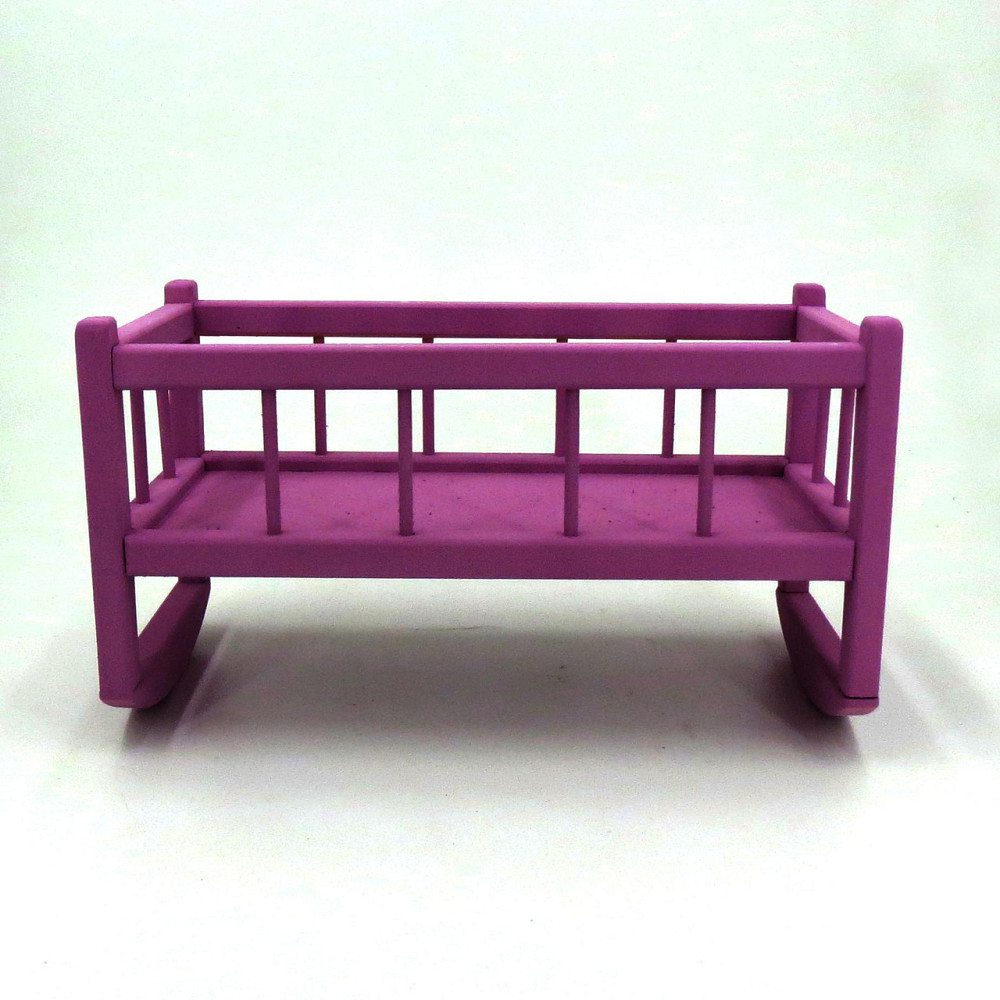 Кровать для кукол 